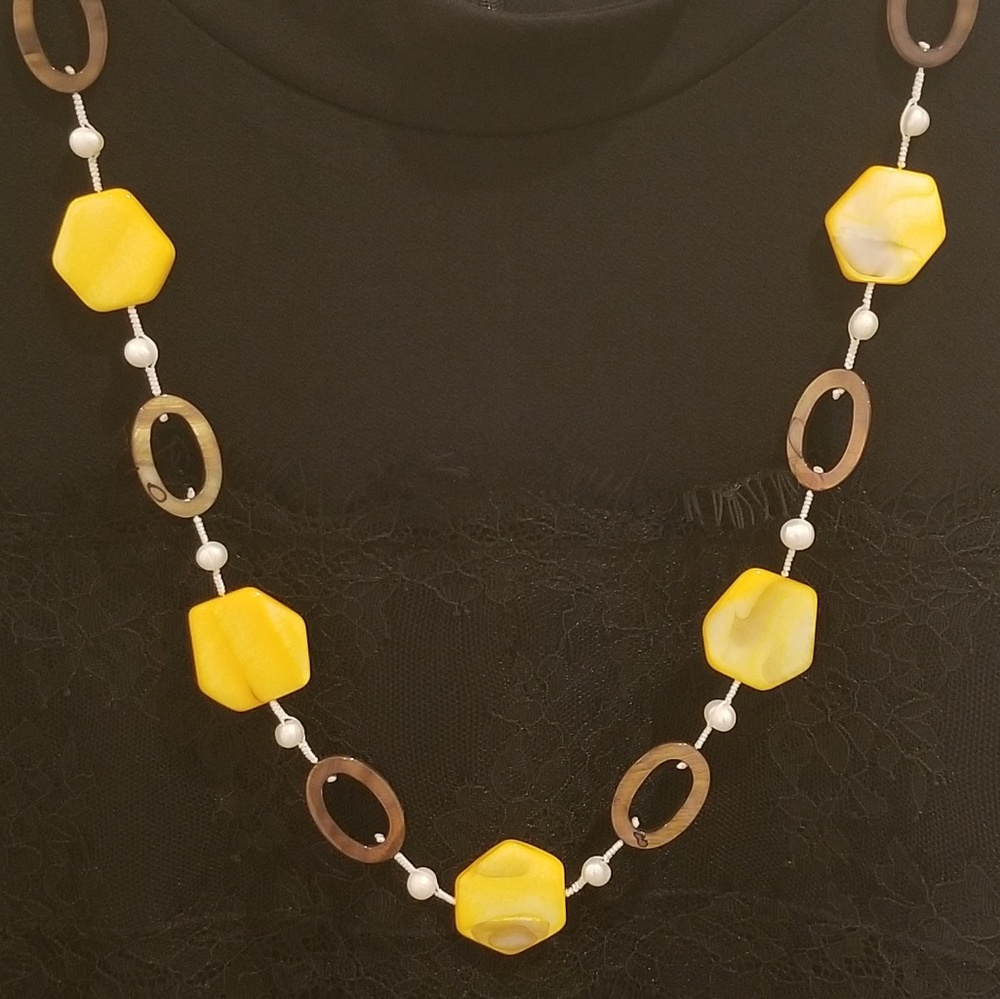 Jewelry - Picture 5 of 8